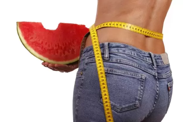 Резултатот од слабеењето на диета со лубеница е 7-10 кг за 10 дена